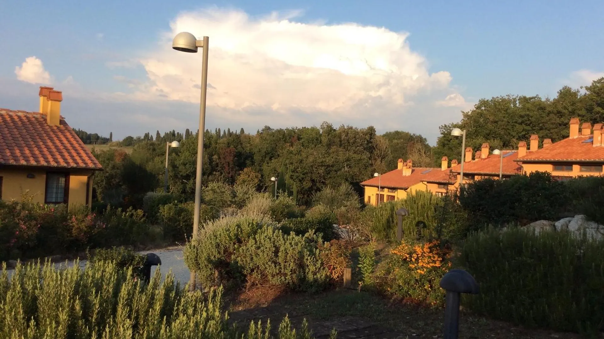 Countryhousenazzano Gelsomino 2 سان جيمينيانو 0*,  إيطاليا